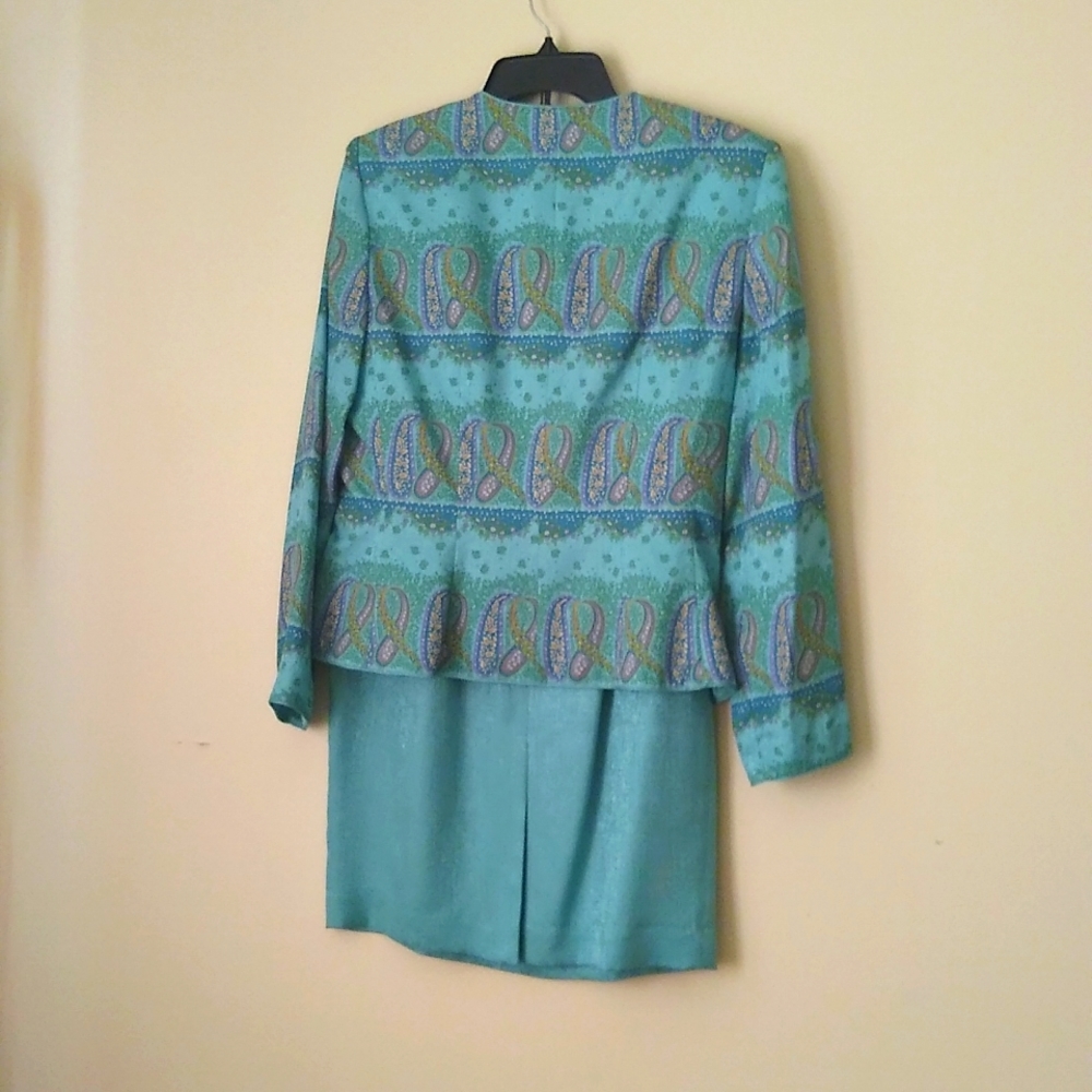 ADRIANNA PAPELL| Women 100% Silk | A-line Full| 8| Paisley| Skirt Sets | - Picture 4 of 15